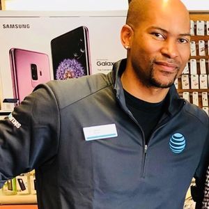 Meet your Posher, James